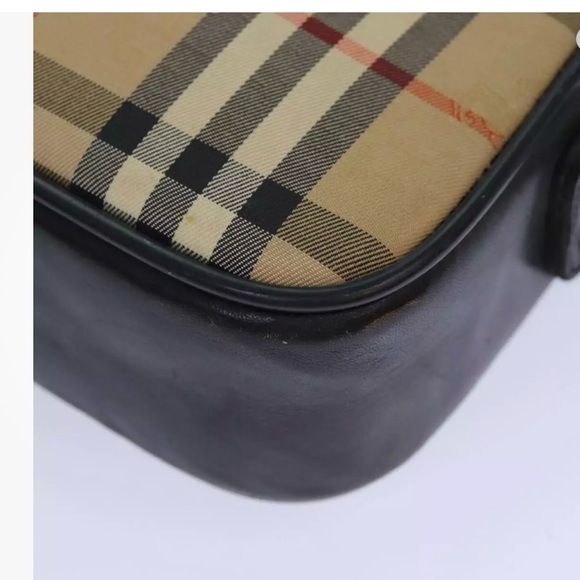 Burberry Bag - Picture 9 of 16